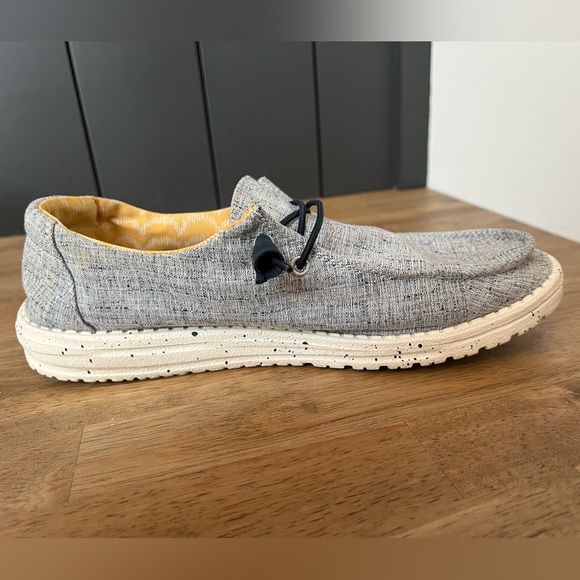 Women's Hey Dude Shoes - Wendy Slip-On - Picture 4 of 8